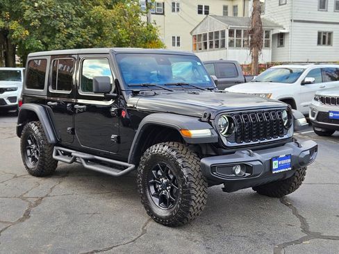 Used 2024 Jeep Wrangler Sport image 7