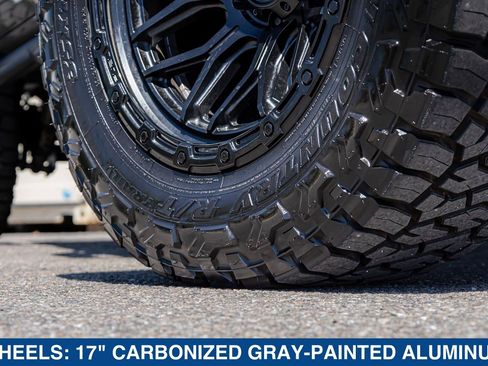 Used 2025 Ford Bronco Badlands AWD/4WD image 18