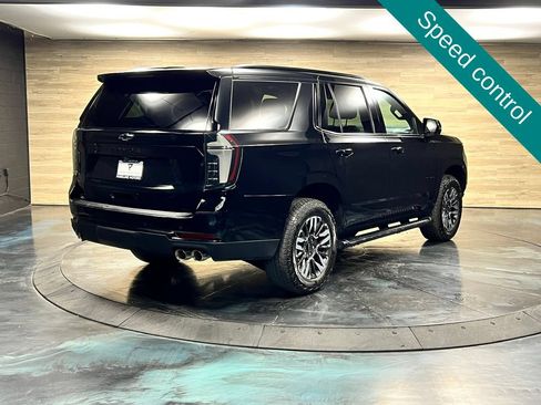 Used 2025 Chevrolet Tahoe Z71 w/ Comfort Package AWD/4WD image 17