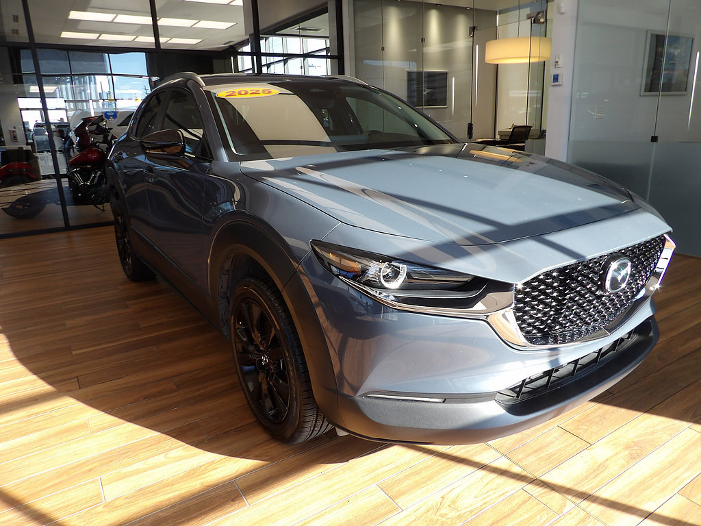 Certified 2025 MAZDA CX-30 AWD 2.5 S w/ Preferred Package image 3