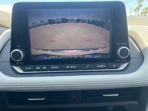 Certified 2023 Nissan Rogue SV w/ SV Premium B Package FWD image 20