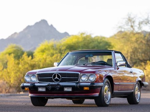 Used 1989 Mercedes-Benz 560 SL image 7