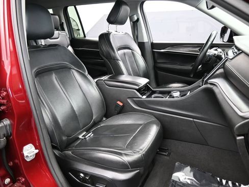 Used 2021 Jeep Grand Cherokee L Limited image 48