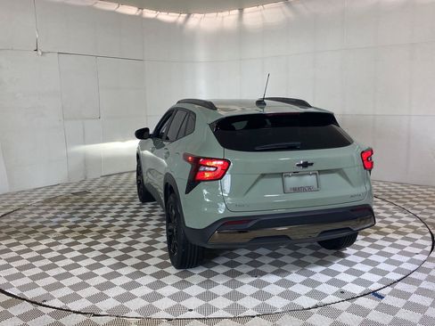 Used 2025 Chevrolet Trax ACTIV w/ Sunroof Package FWD image 16