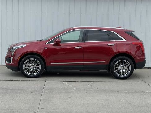 Used 2019 Cadillac XT5 Premium Luxury w/ Driver Assist Package AWD/4WD image 10
