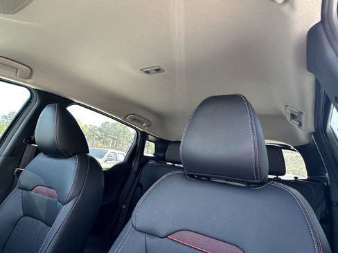 New 2026 Nissan Kicks SR FWD image 25