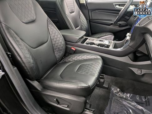 Used 2023 Ford Edge Titanium AWD/4WD image 35