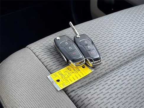 Used 2022 Ford F250 XLT w/ XLT Premium Package image 31