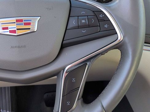 Used 2019 Cadillac XT5 Luxury image 25