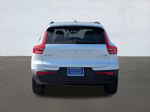 New 2026 Volvo XC40 B5 Plus w/ Protection Package Premier image 5