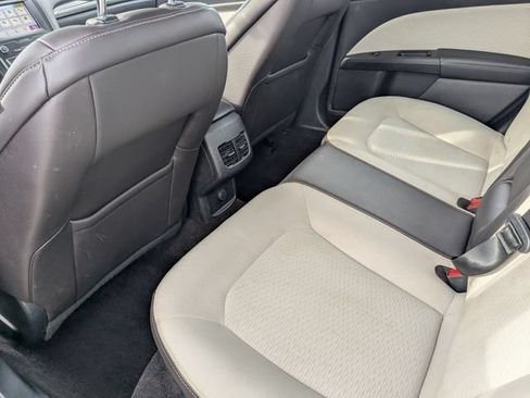 Used 2019 Ford Fusion SE w/ Equipment Group 151A FWD image 26