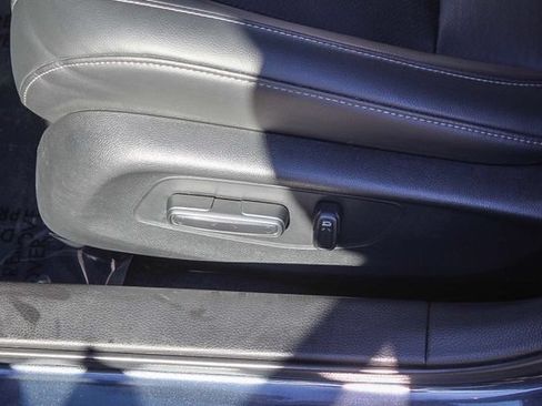 Used 2023 Honda Civic EX-L image 27