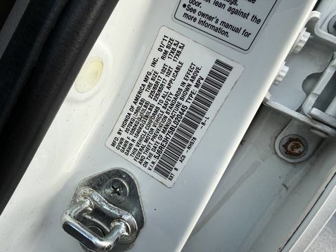 Used 2011 Honda CR-V EX-L image 28