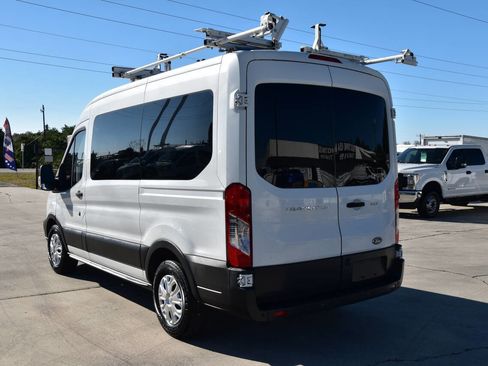 Used 2015 Ford Transit 150 XLT image 5