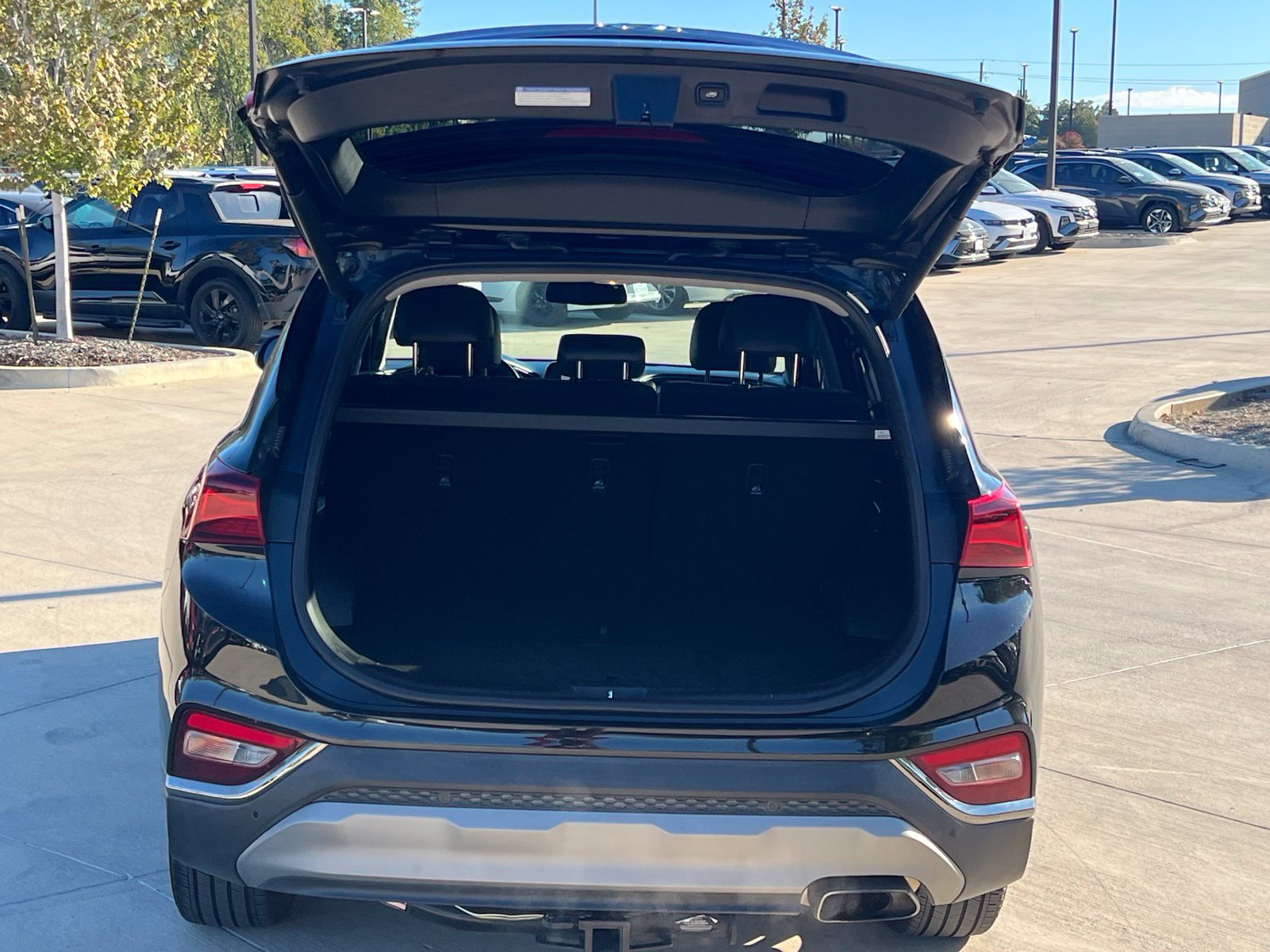 Used 2020 Hyundai Santa Fe Limited FWD image 14