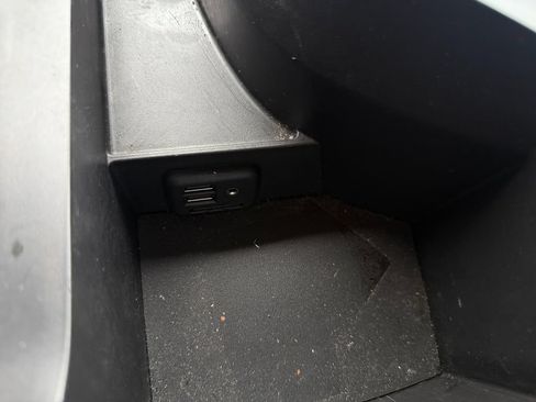 Used 2020 Chevrolet Camaro SS RWD image 23