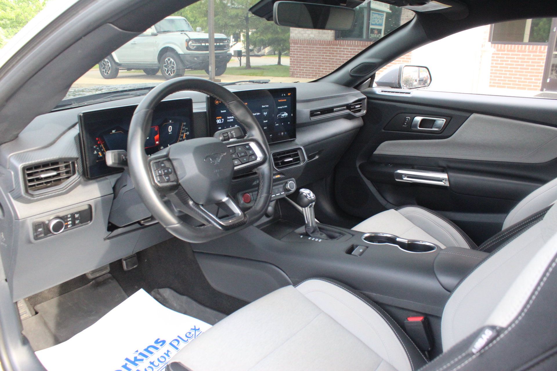 Used 2024 Ford Mustang GT RWD image 12