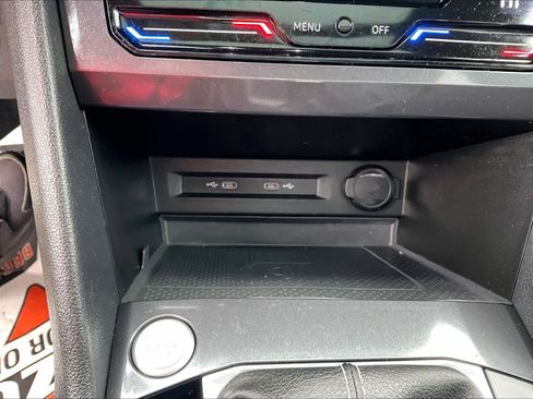 Used 2022 Volkswagen Tiguan SEL R-Line image 27