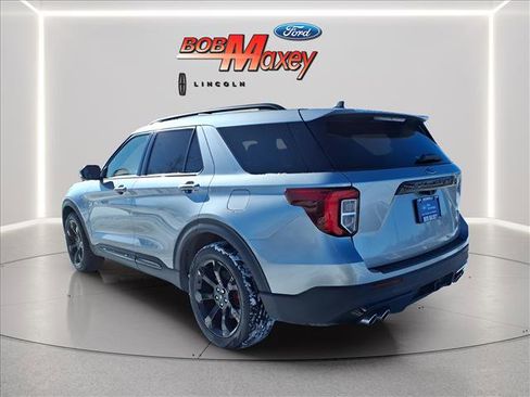 Used 2023 Ford Explorer ST w/ Equipment Group 401A image 7