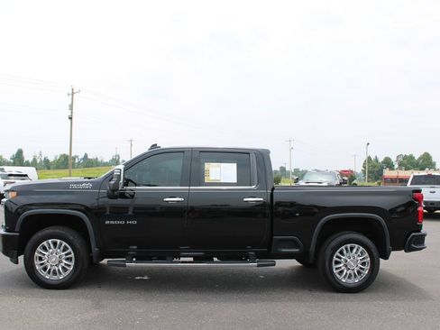 Used 2020 Chevrolet Silverado 2500 High Country w/ Z71 Off-Road Package AWD/4WD image 6