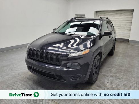 Used 2016 Jeep Cherokee Sport image 1