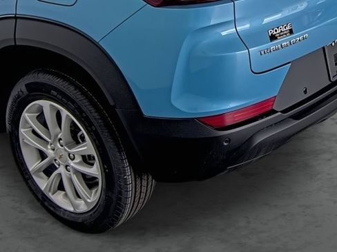New 2026 Chevrolet TrailBlazer LS w/ LS Convenience Package FWD image 9