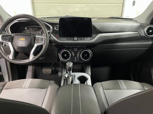 Used 2023 Chevrolet Blazer LT w/ Driver Confidence Package AWD/4WD image 13