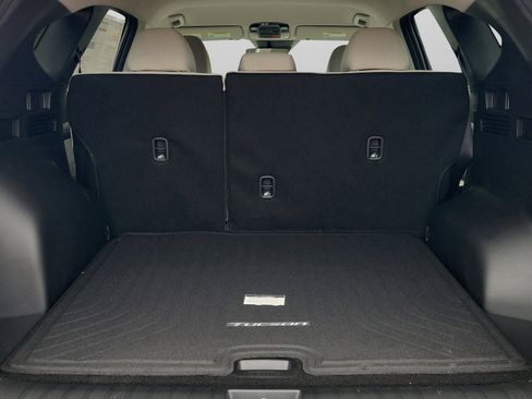 New 2026 Hyundai Tucson SEL image 9
