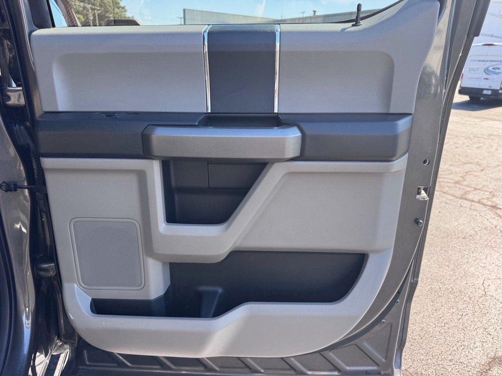 Used 2018 Ford F150 XLT AWD/4WD image 24