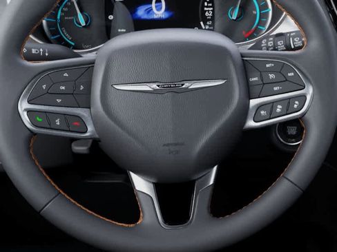 New 2025 Chrysler Pacifica Pinnacle image 19