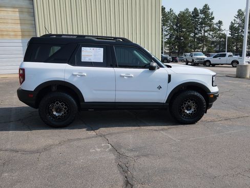 Certified 2023 Ford Bronco Sport Outer Banks w/ Tech Package AWD/4WD image 11