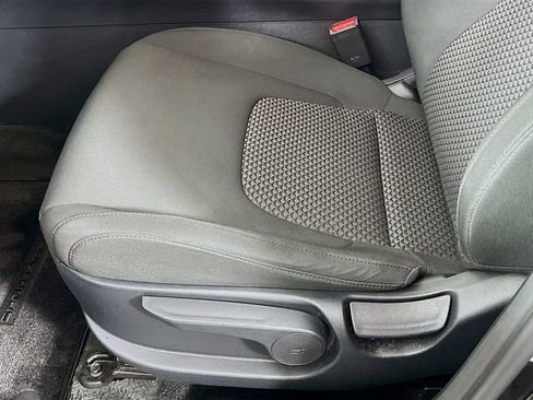 Used 2024 Kia Sportage LX image 20