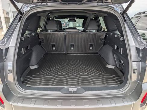Certified 2026 Subaru Outback Limited AWD/4WD image 28