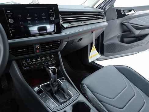 New 2026 Volkswagen Jetta SEL FWD image 23