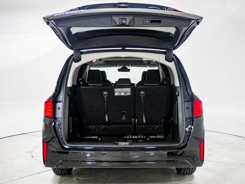 Certified 2026 Honda Odyssey EX-L image 8