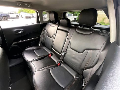 Used 2021 Jeep Compass Limited FWD image 16