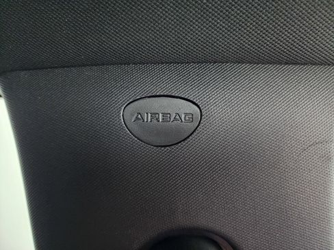 Used 2024 Jeep Compass Latitude image 43