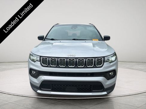 Used 2024 Jeep Compass Limited AWD/4WD image 8