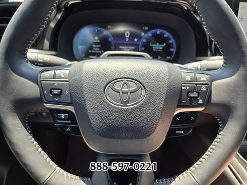 Used 2024 Toyota Crown Platinum AWD/4WD image 26