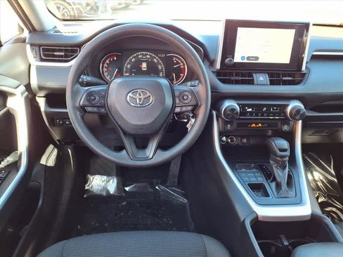 Certified 2025 Toyota RAV4 LE image 7