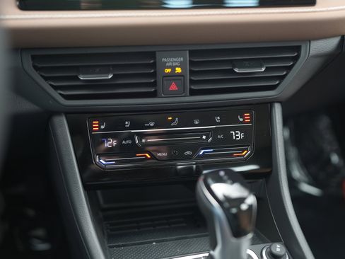 New 2026 Volkswagen Jetta SEL image 15