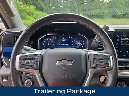 Used 2022 Chevrolet Silverado 1500 LT Trail Boss AWD/4WD image 4