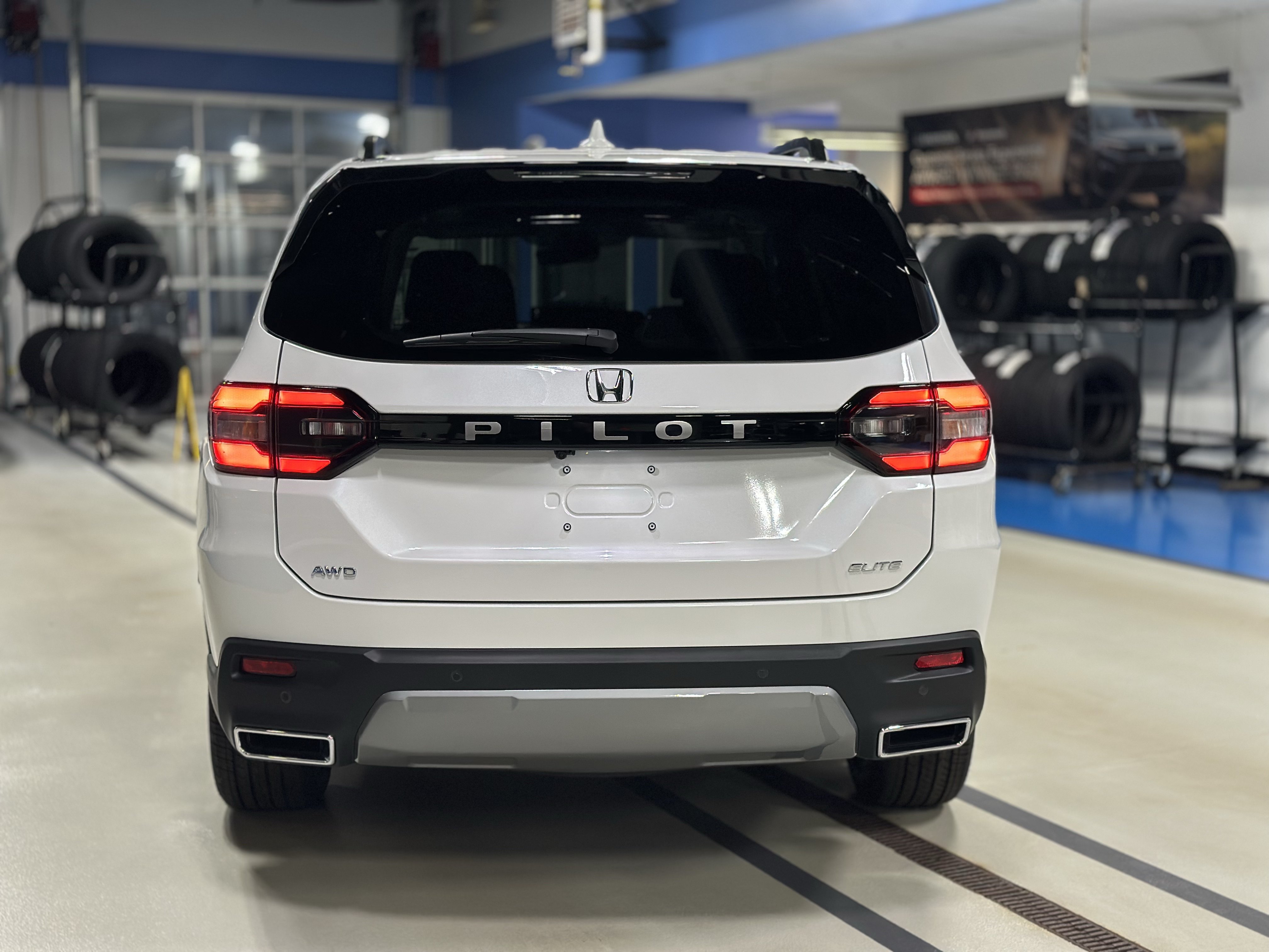 New 2026 Honda Pilot Elite image 5