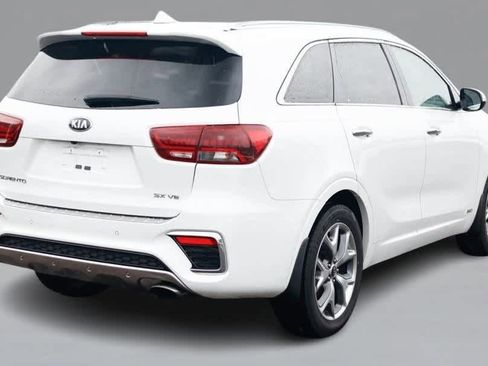 Used 2019 Kia Sorento SX image 5