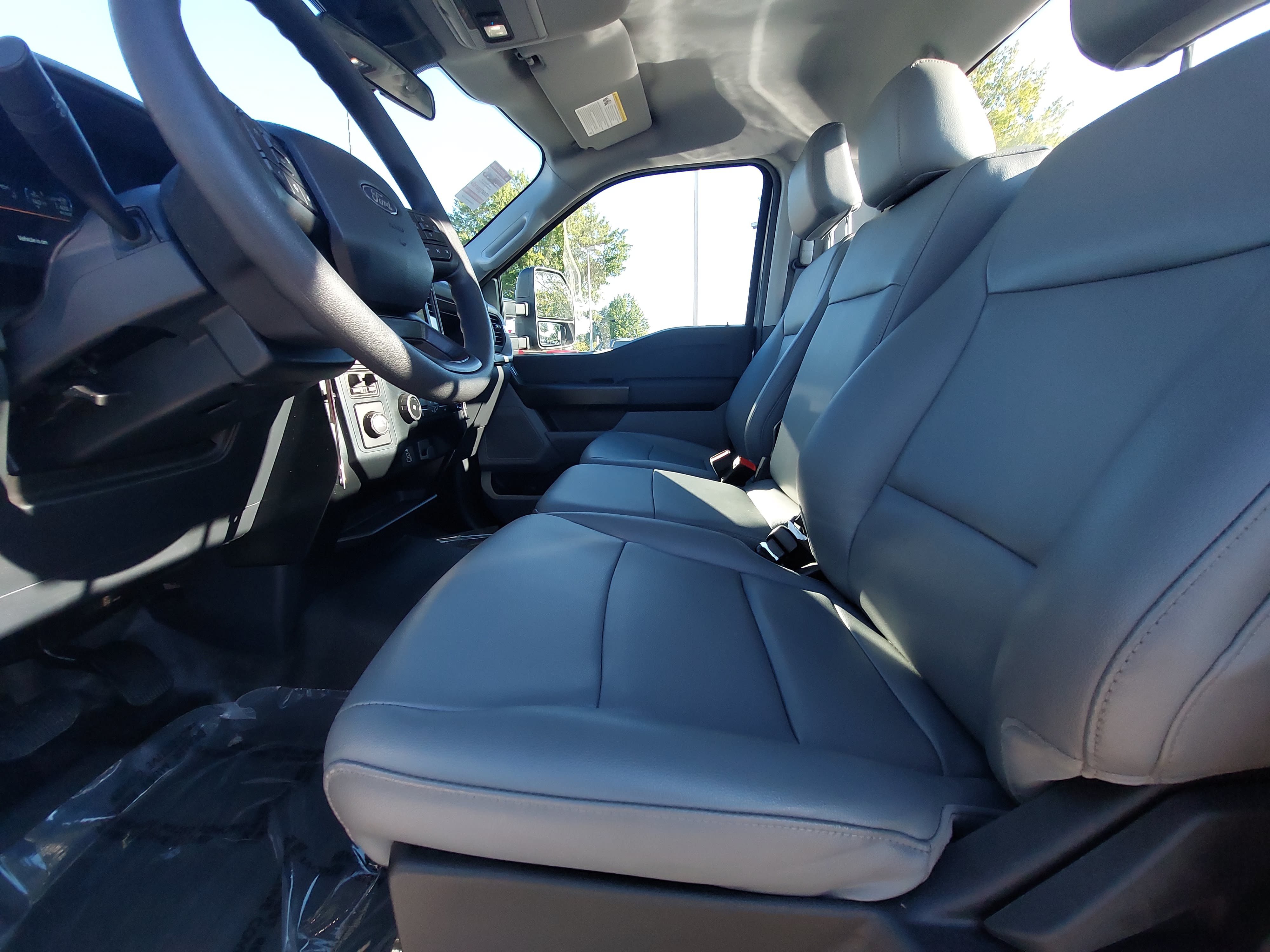 Used 2025 Ford F150 XL RWD image 12