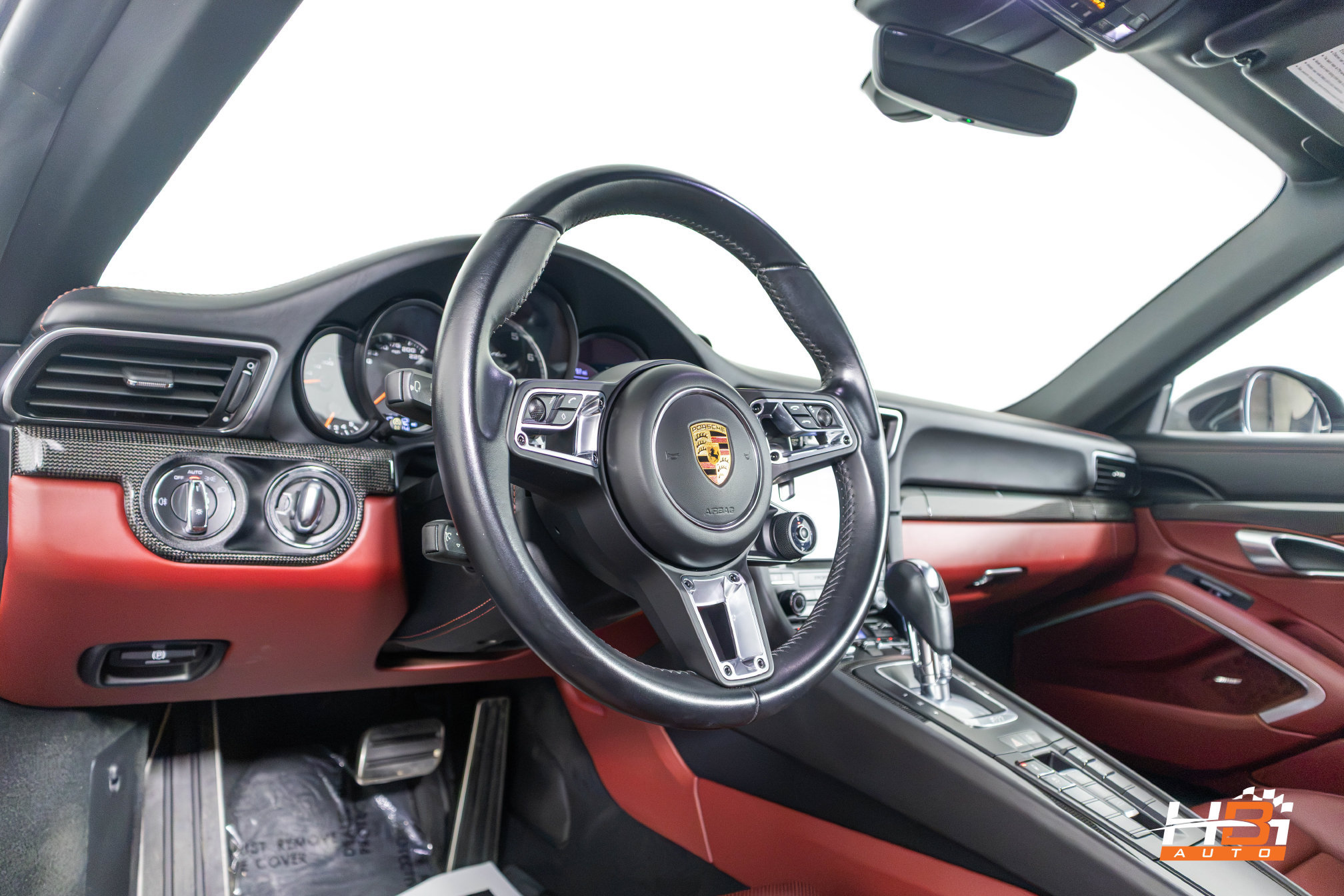 Used 2019 Porsche 911 Turbo AWD/4WD image 24