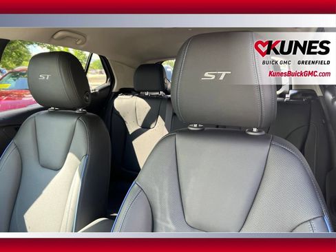New 2026 Buick Encore GX Sport Touring w/ Comfort Package AWD/4WD image 15