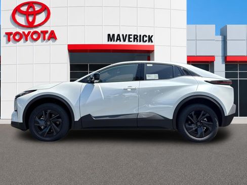 New 2026 Toyota C-HR AWD/4WD image 2