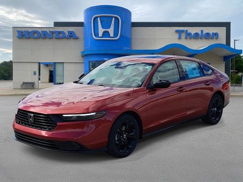 New 2025 Honda Accord SE image 2