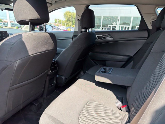 Used 2026 Kia Sportage LX FWD image 32